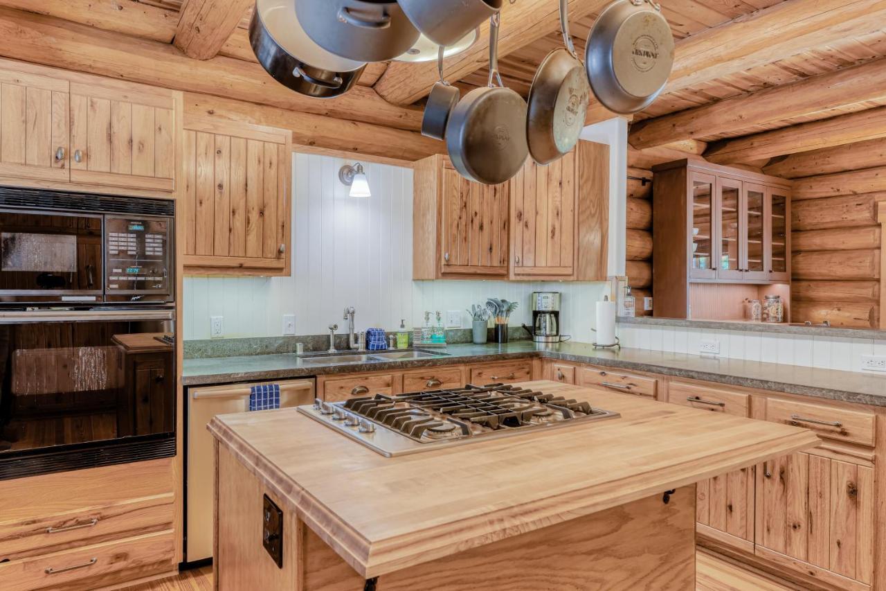 Log Cabin Estate - Falcon Ridge Truckee Eksteriør billede